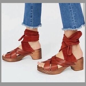 Free people Emmy rust wooden heels